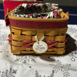 Longaberger 2000 Let it Snow tree trimming basket